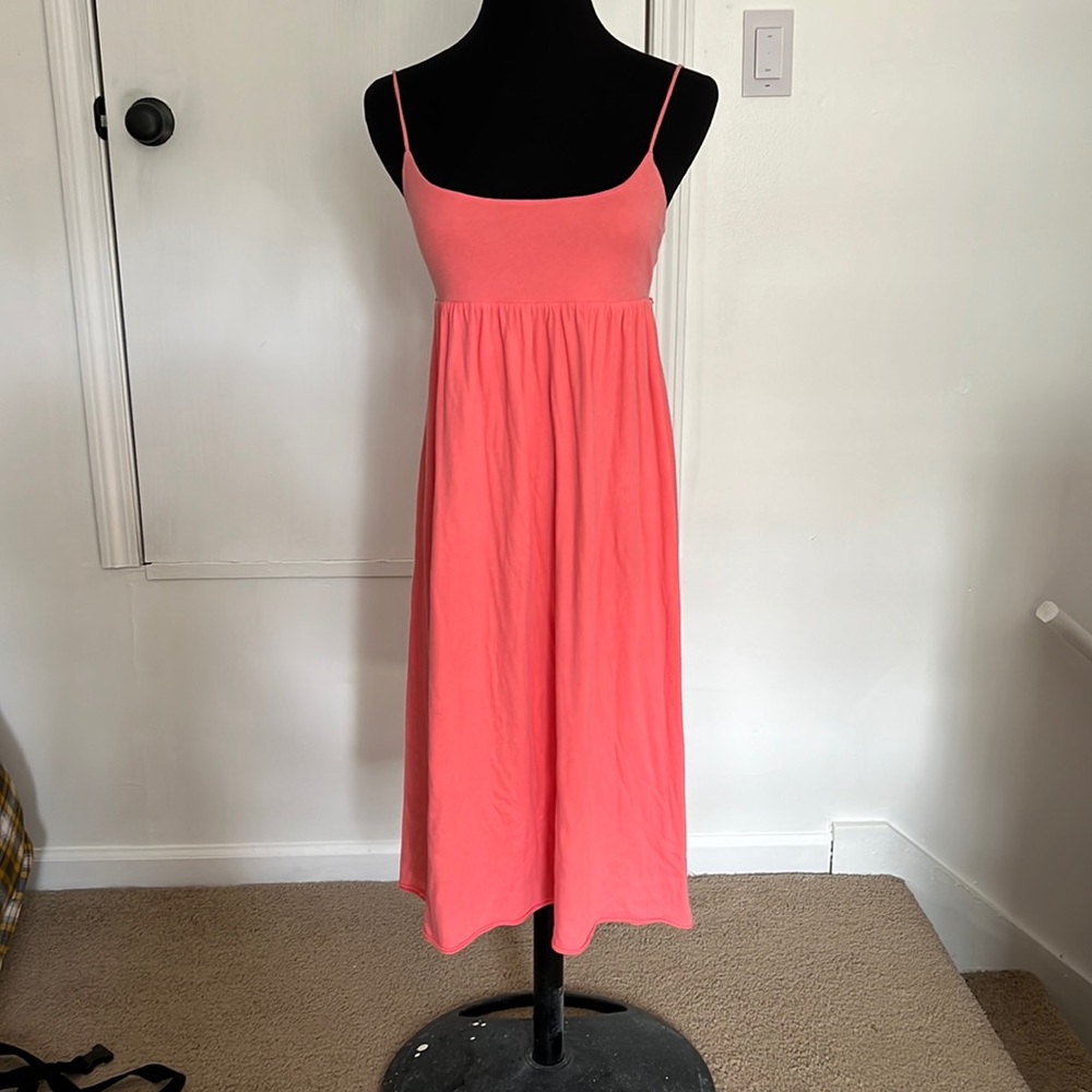 J. Crew summer dress. Colour: Peach/Pink. Made in the Philippines.